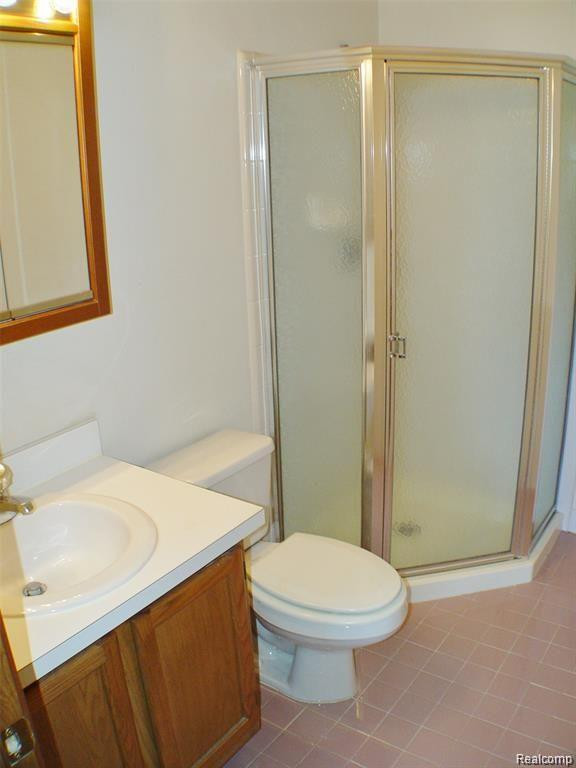 1565 Harbour Boulevard, 182, Trenton, MI 48183 — Photo 20