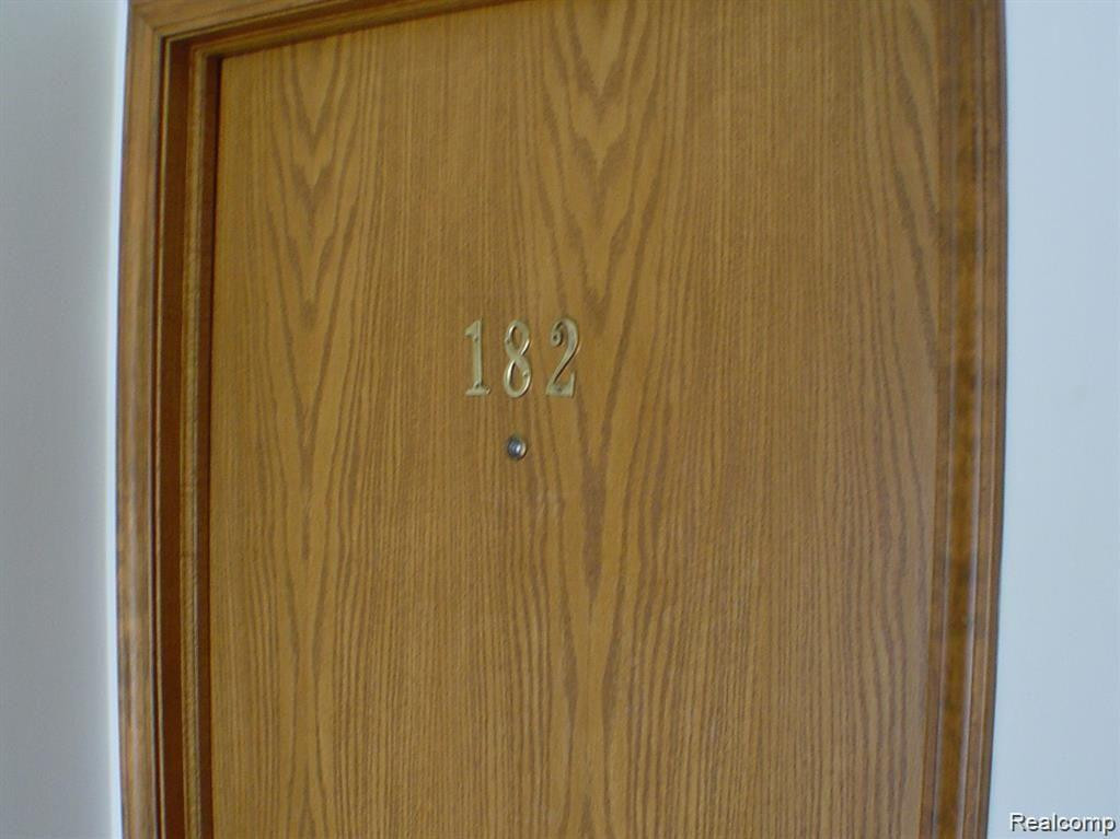 1565 Harbour Boulevard, 182, Trenton, MI 48183 — Photo 27