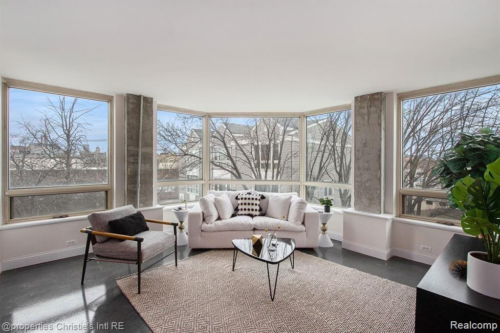 3320 Spinnaker Lane, 2 D, Detroit, MI 48207 — Photo 2
