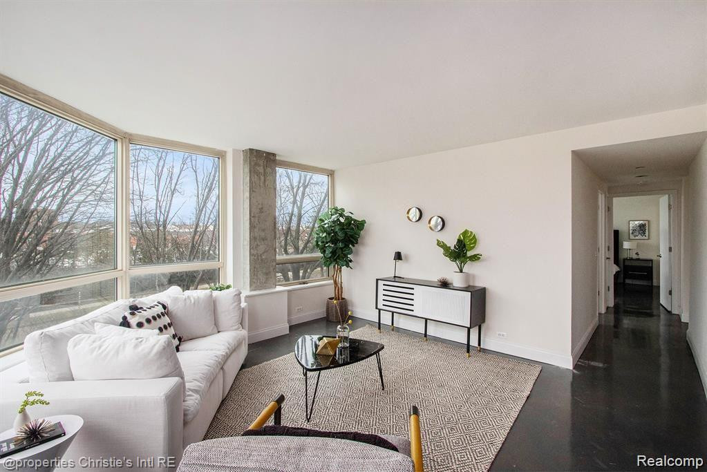 3320 Spinnaker Lane, 2 D, Detroit, MI 48207 — Photo 3