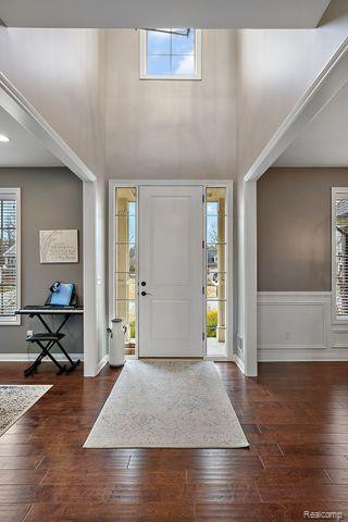 635 STONEY POINTE Circle, Lake Orion, MI 48362 — Photo 4