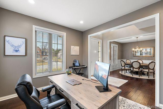 635 STONEY POINTE Circle, Lake Orion, MI 48362 — Photo 6