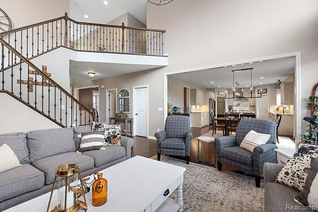 635 STONEY POINTE Circle, Lake Orion, MI 48362 — Photo 13