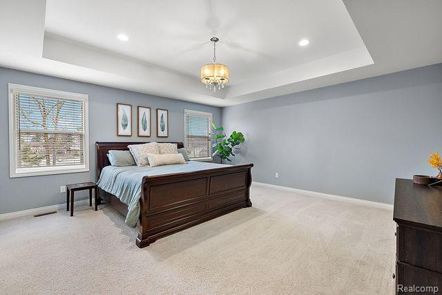 635 STONEY POINTE Circle, Lake Orion, MI 48362 — Photo 38