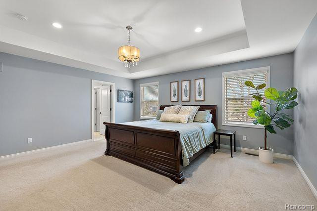 635 STONEY POINTE Circle, Lake Orion, MI 48362 — Photo 39