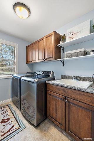 635 STONEY POINTE Circle, Lake Orion, MI 48362 — Photo 58