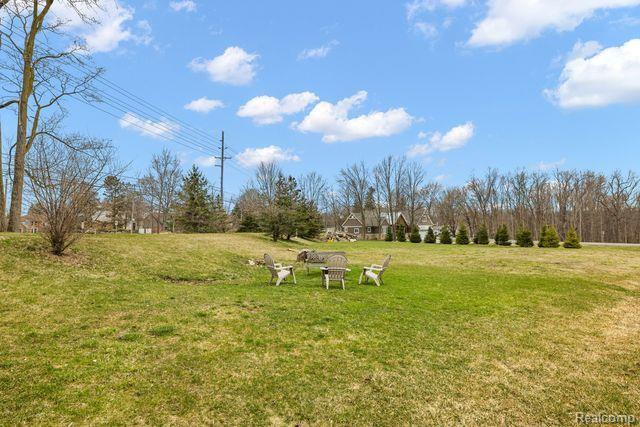 635 STONEY POINTE Circle, Lake Orion, MI 48362 — Photo 73