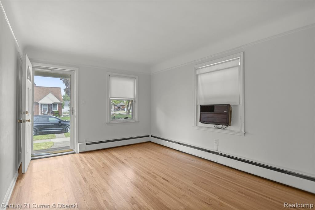 6148 MAPLE Street, Dearborn, MI 48126 — Photo 3