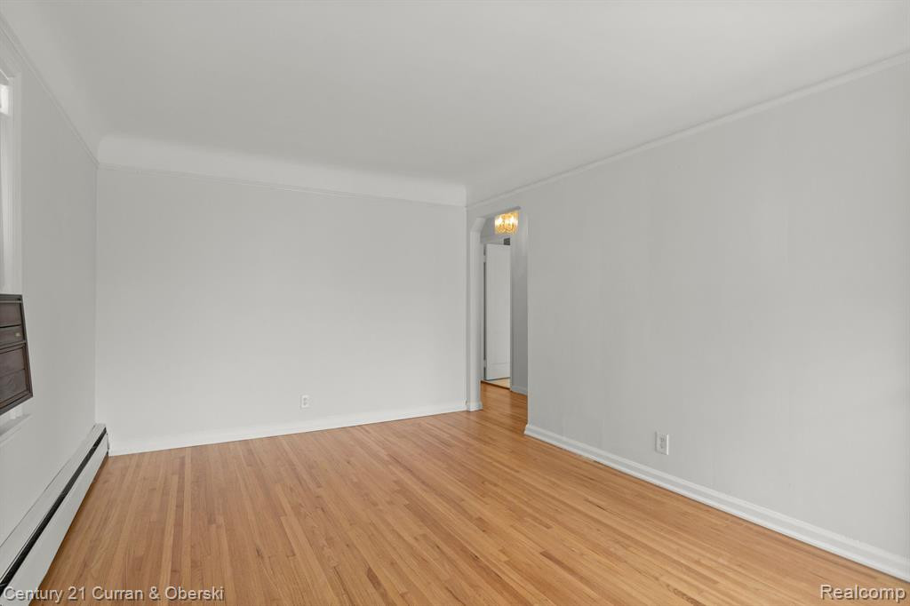 6148 MAPLE Street, Dearborn, MI 48126 — Photo 4