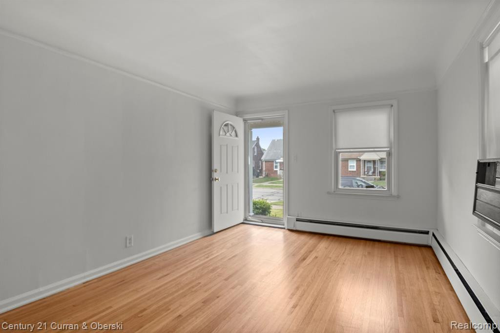 6148 MAPLE Street, Dearborn, MI 48126 — Photo 5