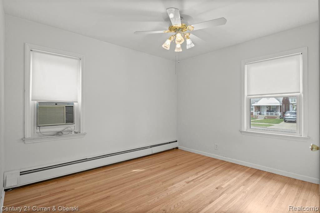6148 MAPLE Street, Dearborn, MI 48126 — Photo 15