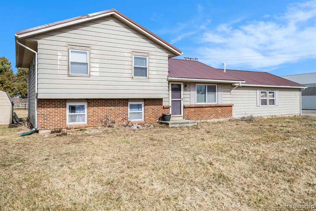 8820 SPARLING Road, Wales, MI — Photo 32
