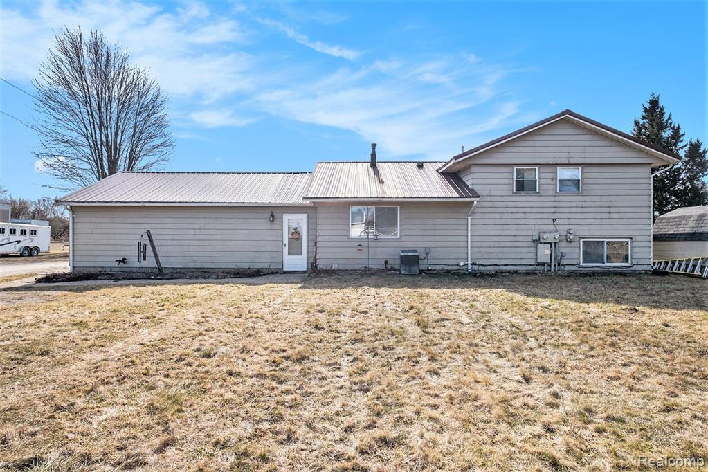 8820 SPARLING Road, Wales, MI — Photo 33