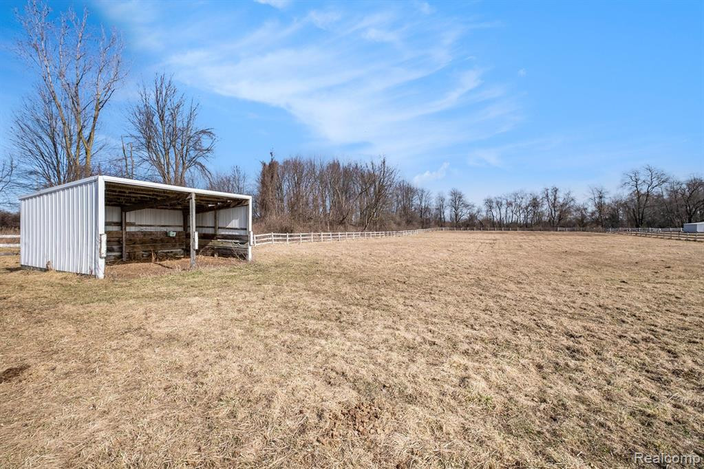 8820 SPARLING Road, Wales, MI — Photo 42