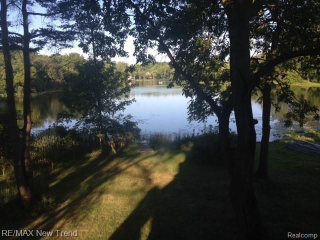 4850 LOCKHART Street, West Bloomfield, MI 48323 — Photo 4