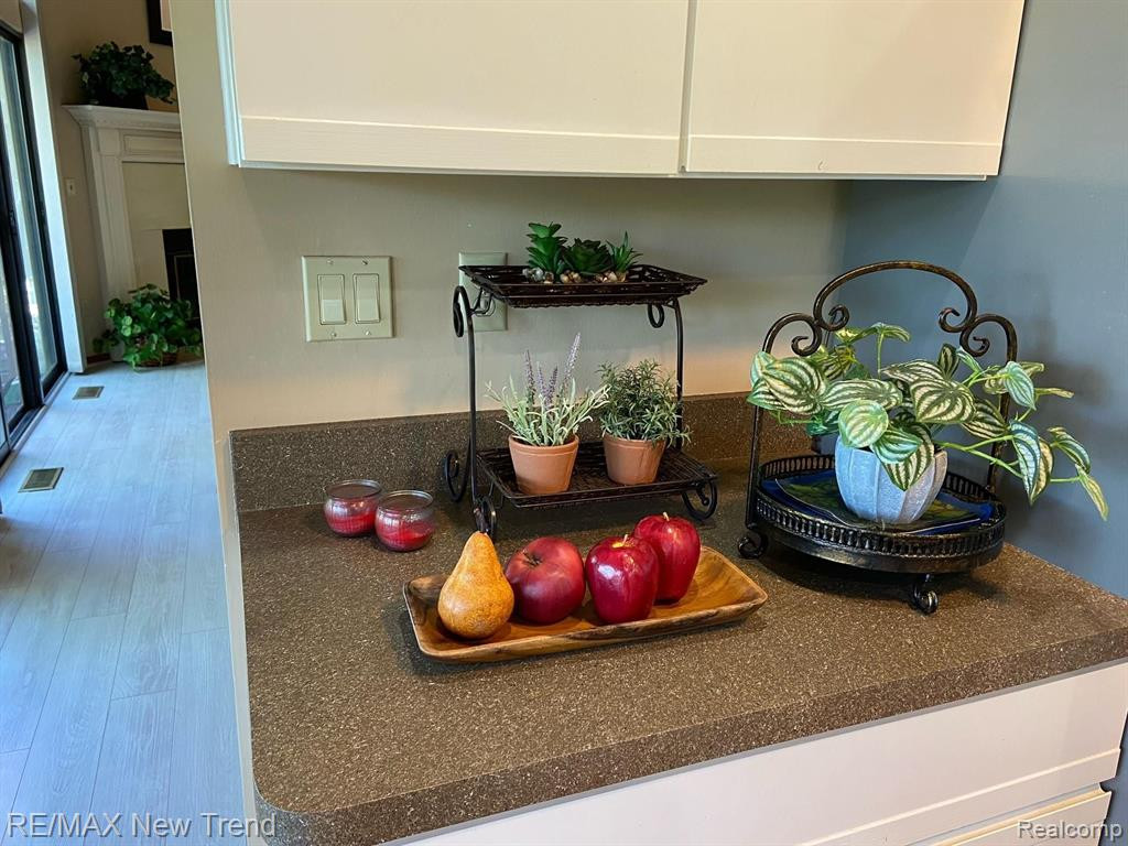 4850 LOCKHART Street, West Bloomfield, MI 48323 — Photo 22