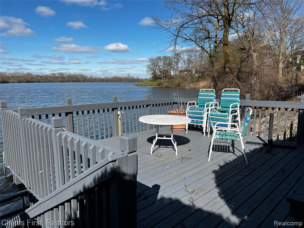9579 HARBOUR COVE Court, Ypsilanti, MI 48197 — Photo 46