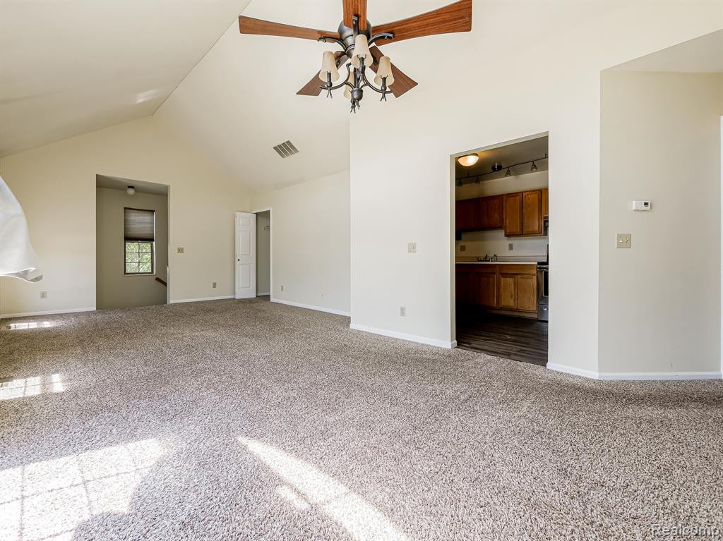 204 MAPLEWOOD, 11, South Lyon, MI 48178 — Photo 9