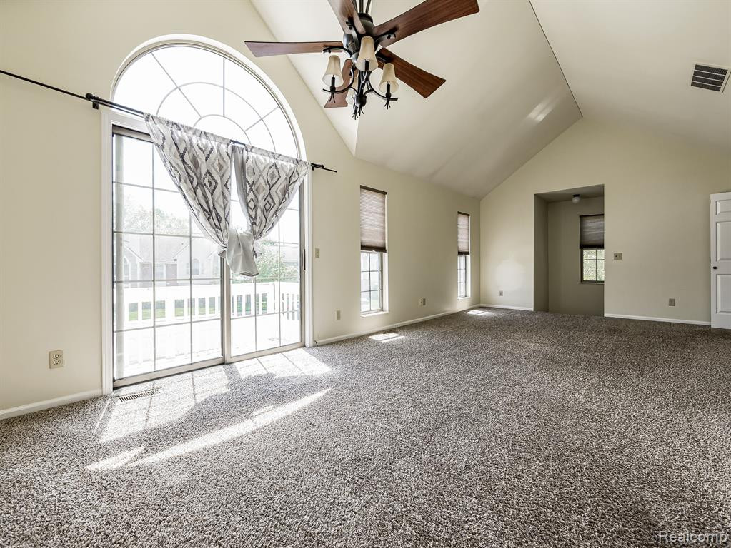 204 MAPLEWOOD, 11, South Lyon, MI 48178 — Photo 10