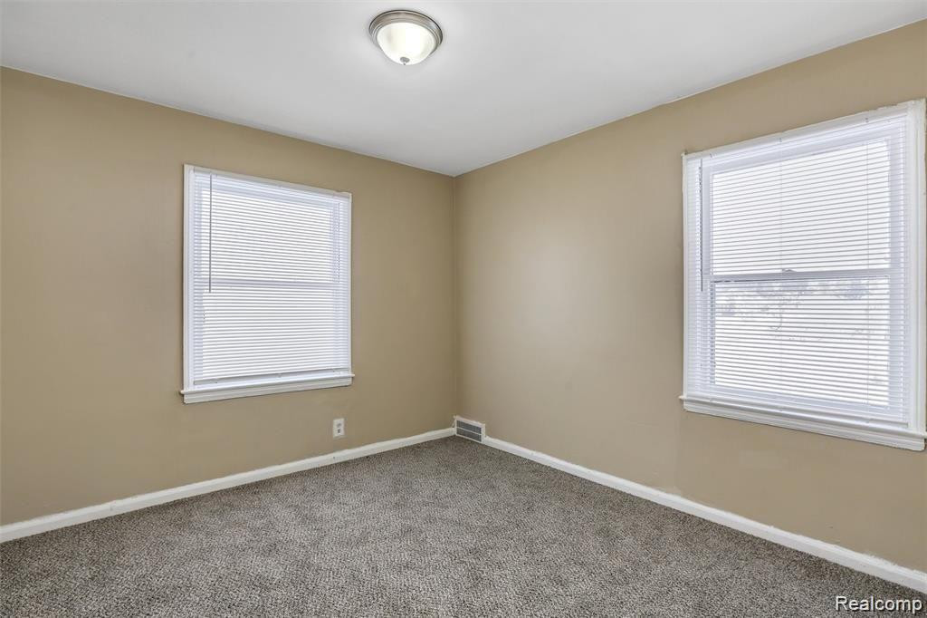 19350 PATTON Street, Detroit, MI 48219 — Photo 4