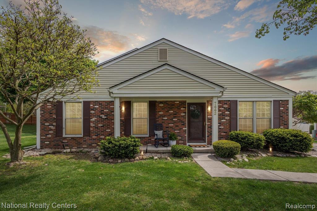 7662 WOODVIEW Drive, Waterford, MI 48327 — front exterior