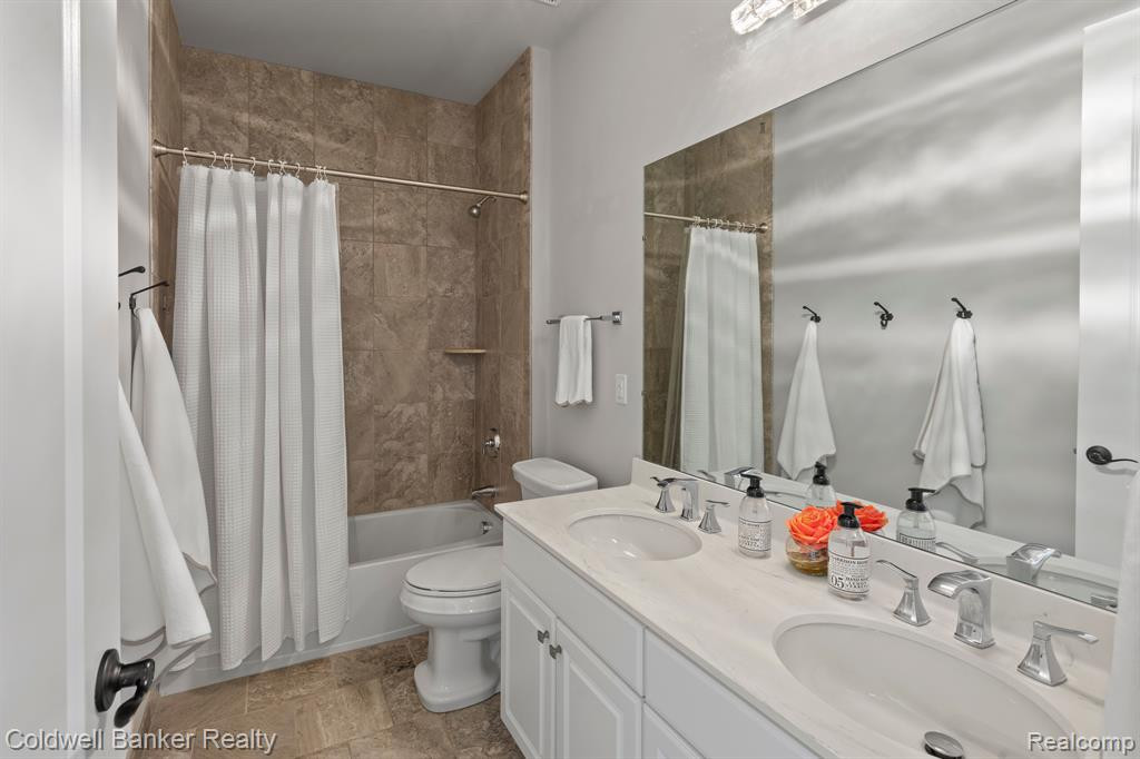 50879 DENALI Court, Novi, MI — Photo 46