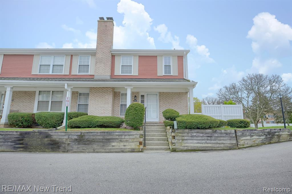 20912 E GLEN HAVEN Circle, Northville, MI 48167 — front exterior