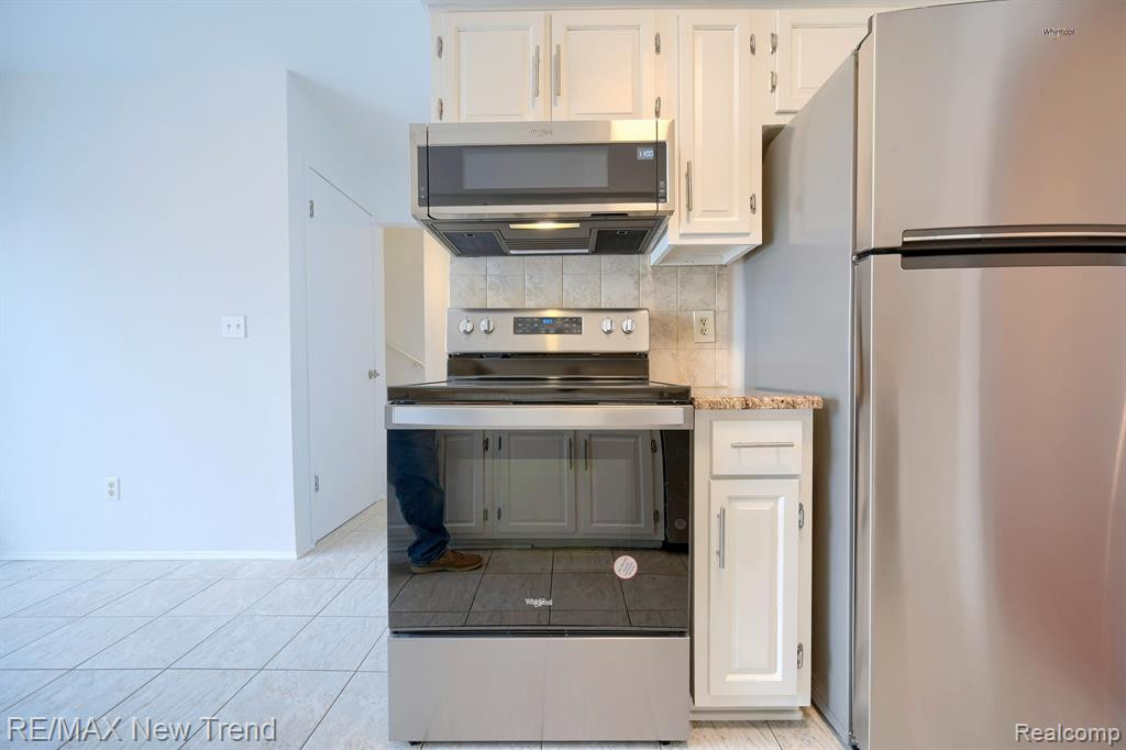 20912 E GLEN HAVEN Circle, Northville, MI 48167 — Photo 11