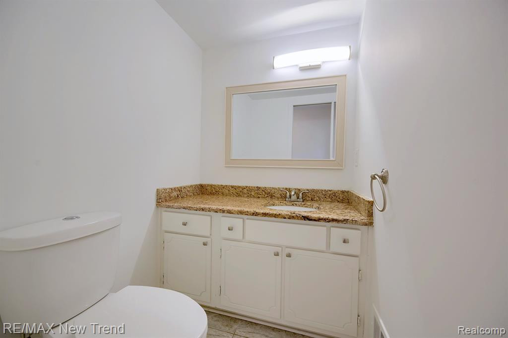 20912 E GLEN HAVEN Circle, Northville, MI 48167 — Photo 13