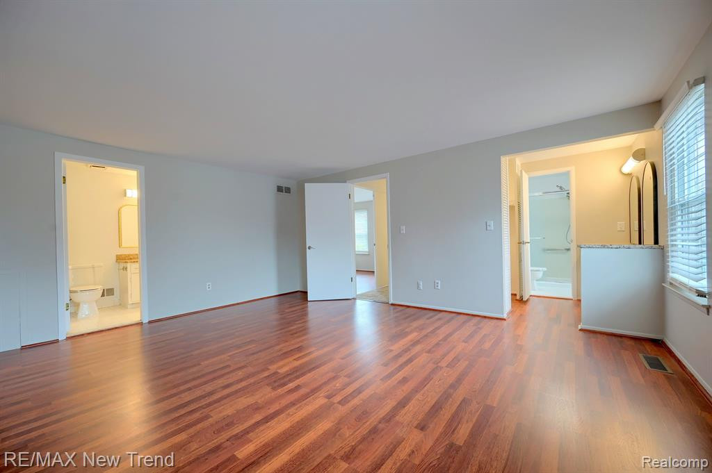 20912 E GLEN HAVEN Circle, Northville, MI 48167 — Photo 15