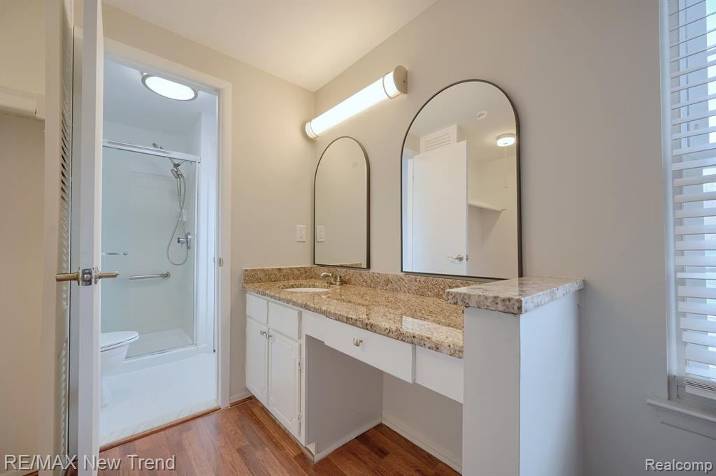 20912 E GLEN HAVEN Circle, Northville, MI 48167 — Photo 17