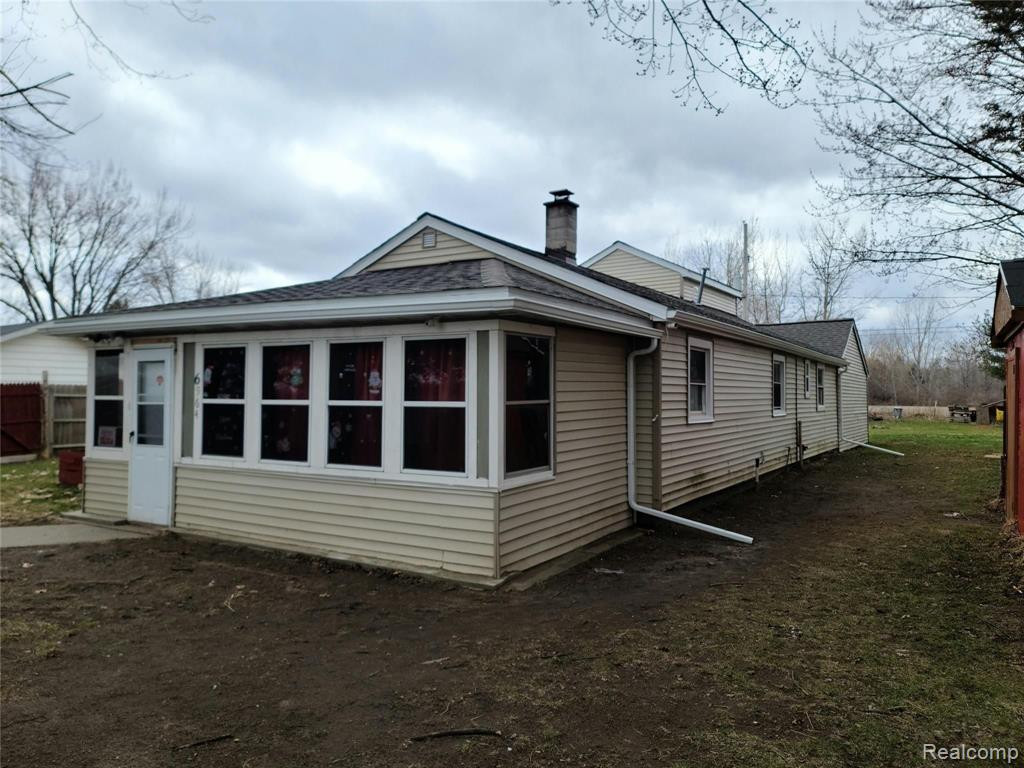 6964 S STATE Road, Bancroft, MI 48414 — front exterior