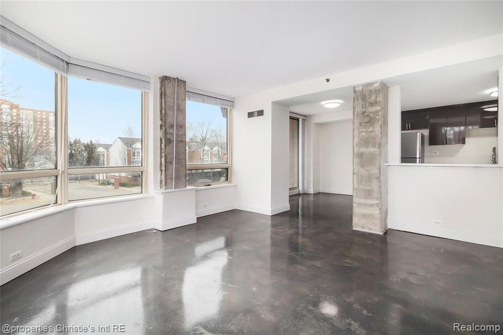 3320 Spinnaker Lane, 2A, Detroit, MI 48207 — Photo 3