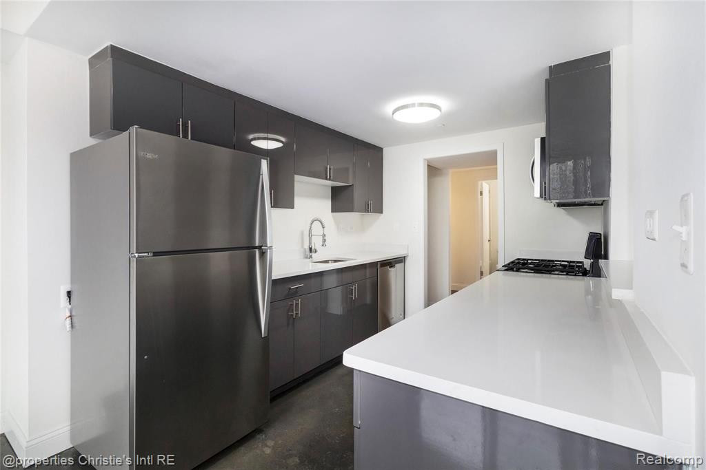 3320 Spinnaker Lane, 2A, Detroit, MI 48207 — Photo 8