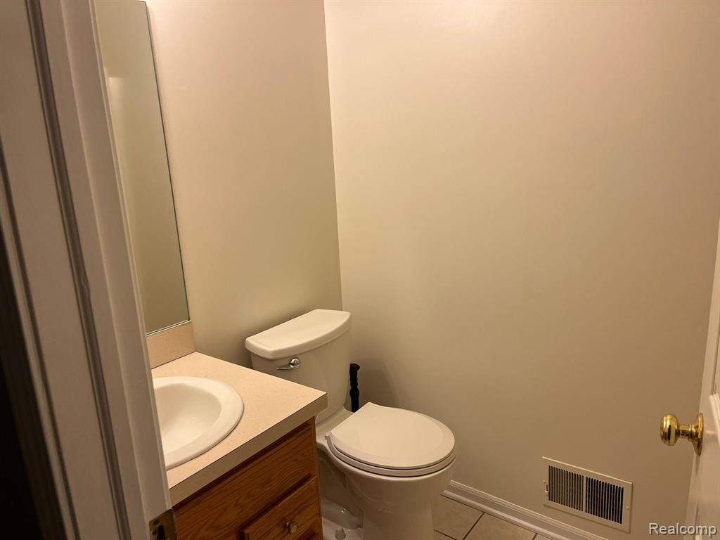 4085 SQUIRE Lane, Flushing, MI 48433 — Photo 14