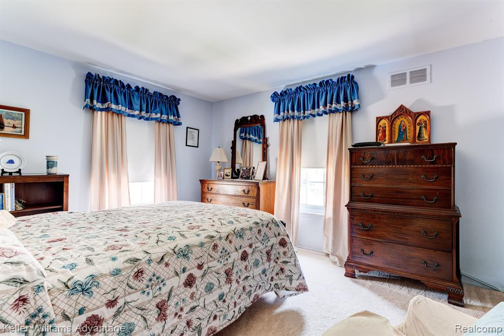 41760 BROQUET Drive, Northville, MI 48167 — Photo 19