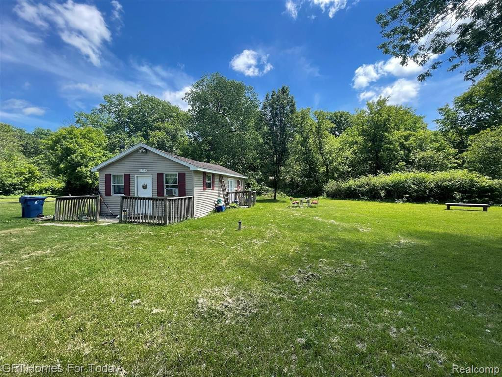 9755 Portage Trail, White Lake, MI — front exterior