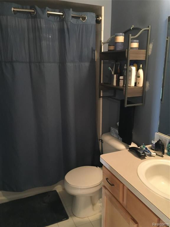 446 Old Pine Way, 151, Walled Lake, MI 48390 — Photo 25