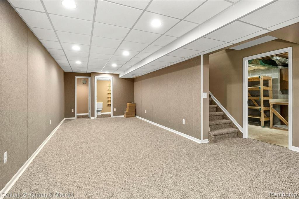 9845 York Woods Drive, Saline, MI 48176 — Photo 35