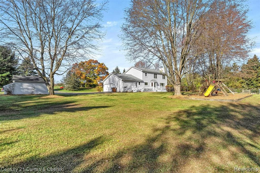 9845 York Woods Drive, Saline, MI 48176 — Photo 43