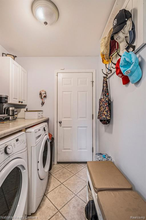 6143 NATURES Cove, Grand Blanc, MI 48439 — Photo 13