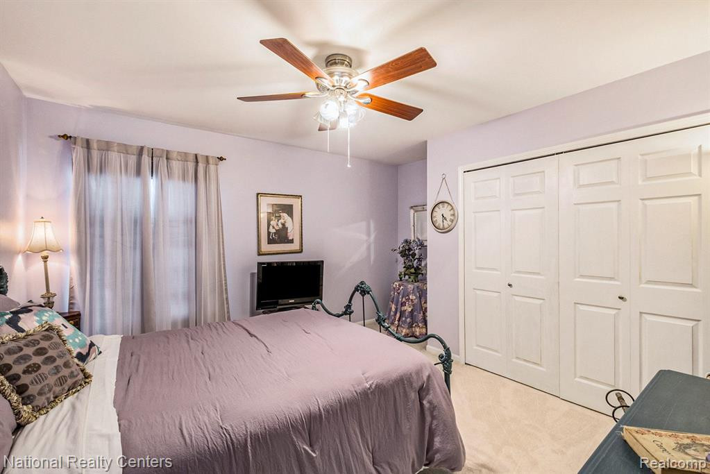 6143 NATURES Cove, Grand Blanc, MI 48439 — Photo 17