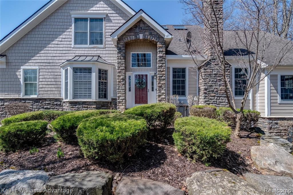 49698 Timber Trail, Novi, MI — Photo 9