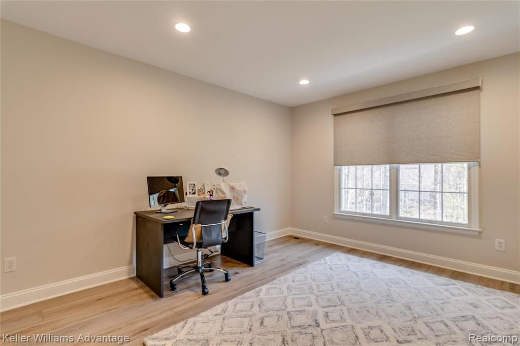 49698 Timber Trail, Novi, MI — Photo 33