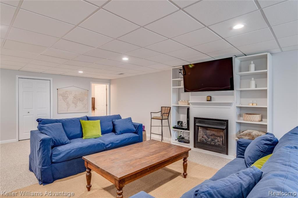 49698 Timber Trail, Novi, MI — Photo 40
