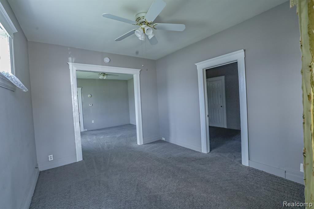 9507 CONANT Street, Hamtramck, MI 48212 — Photo 7