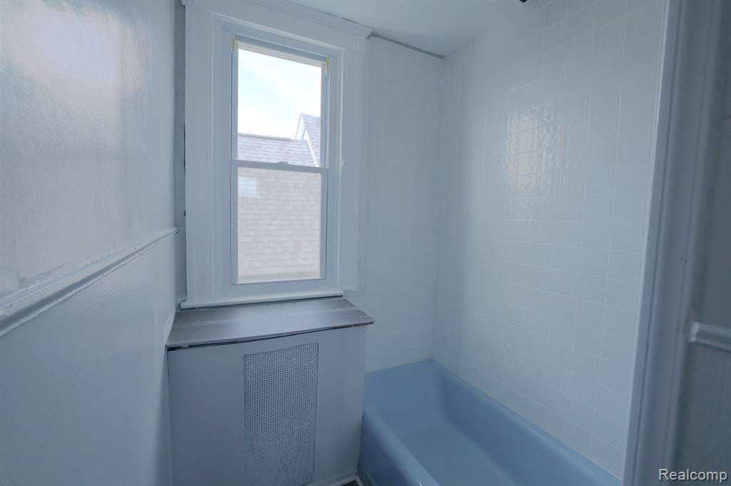 9507 CONANT Street, Hamtramck, MI 48212 — Photo 14
