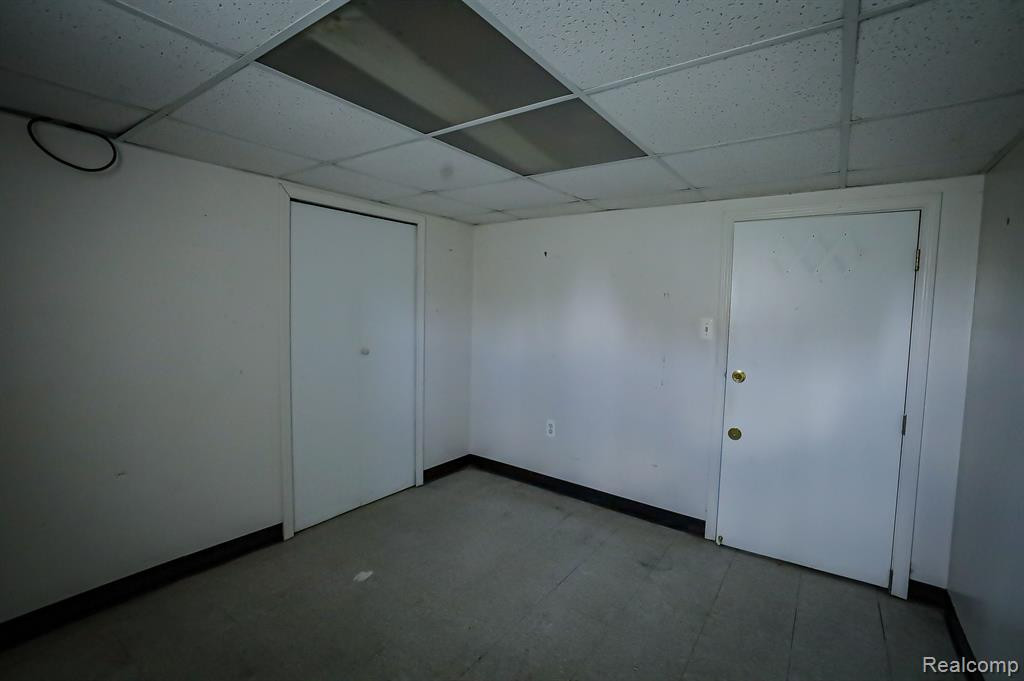 9507 CONANT Street, Hamtramck, MI 48212 — Photo 20