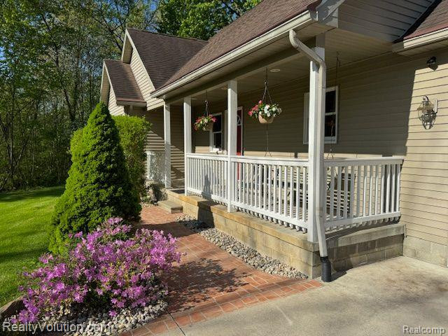 3549 BRICKER Road, Avoca, MI 48006 — Photo 2
