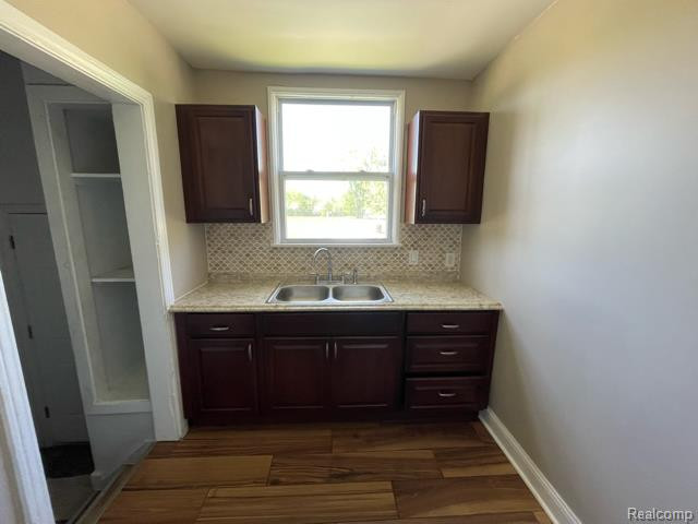 7559 RUTHERFORD Street, Detroit, MI 48228 — Photo 7